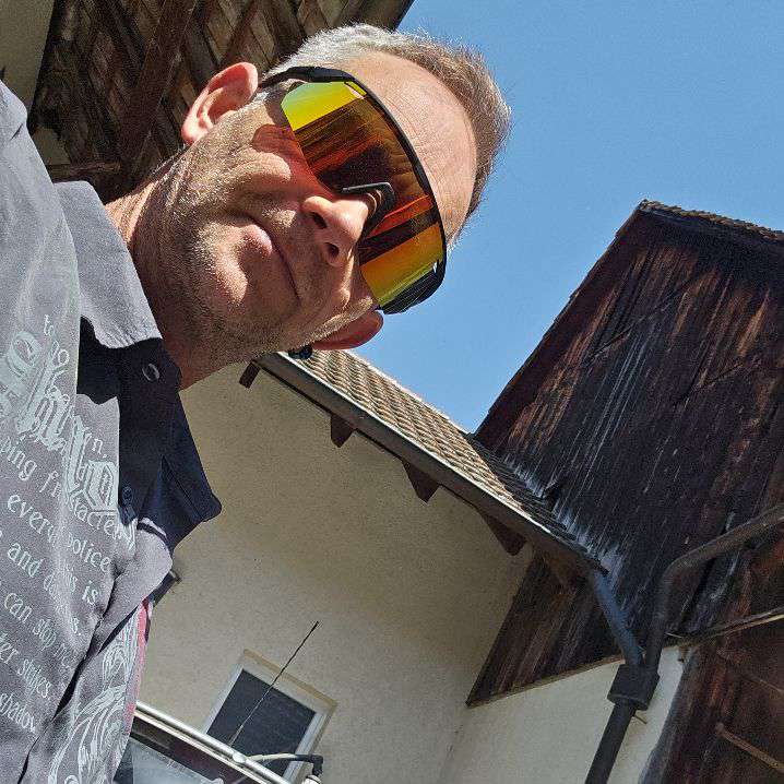 engelsues's  profile picture