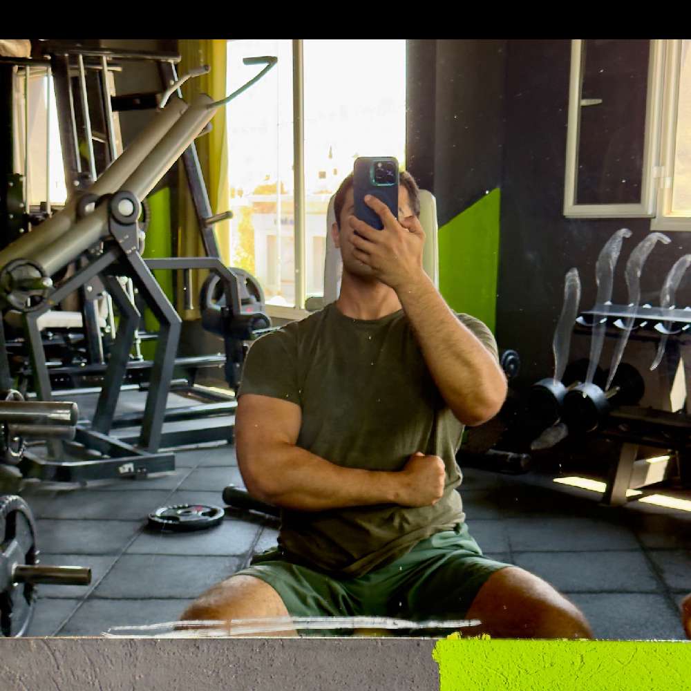 ASE1079's  profile picture
