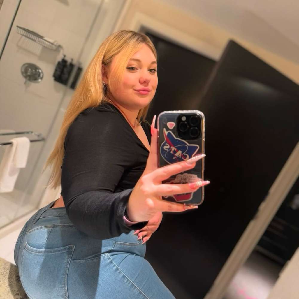 Olivivi34's  profile picture
