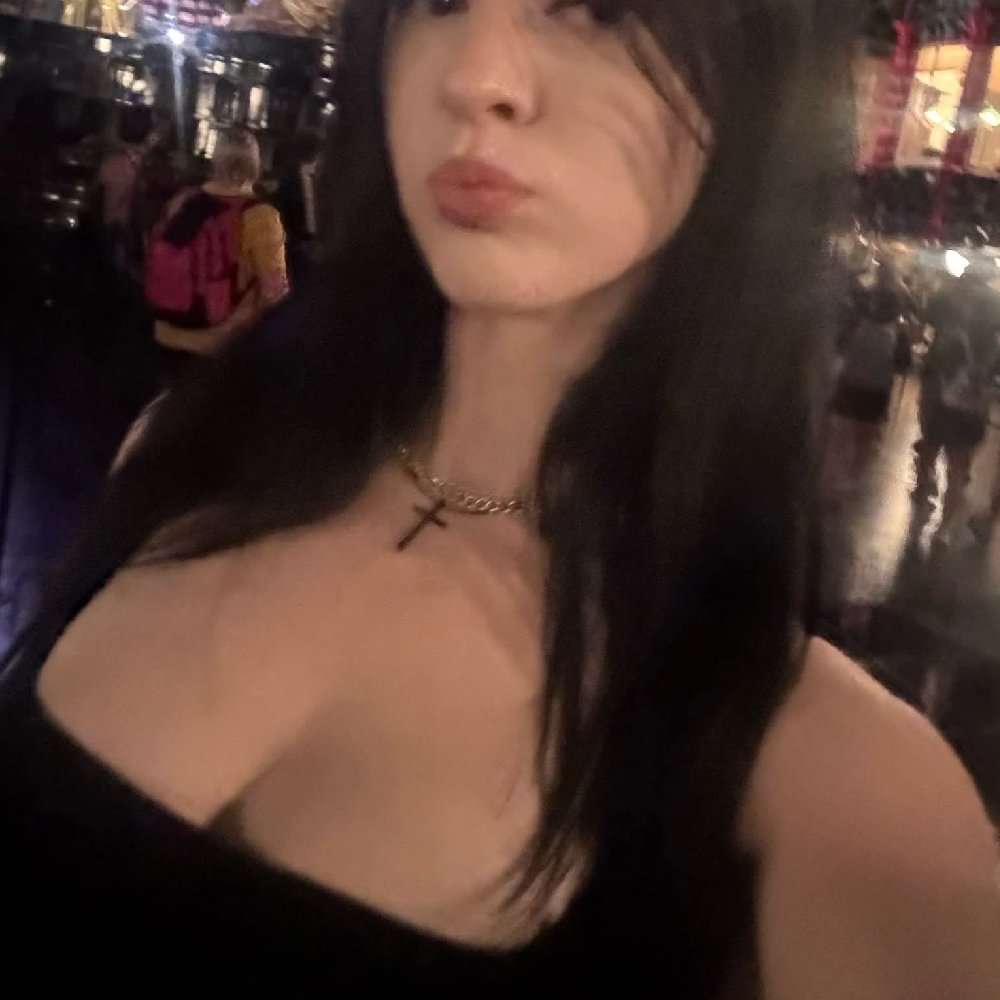 katedoll7's profile picture