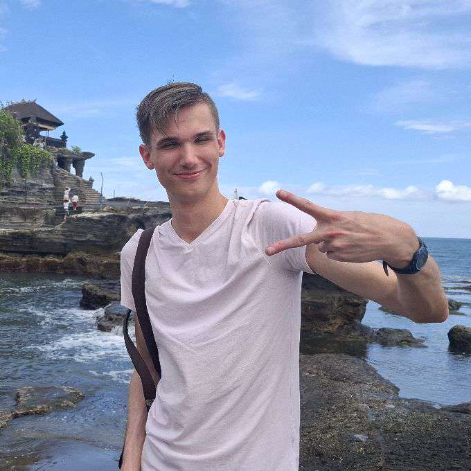 rickhh2004's  profile picture