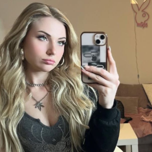 carolinixa's  profile picture