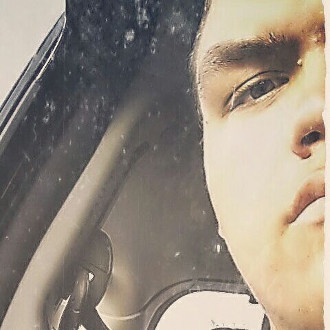 lonely_Man18's profile photo