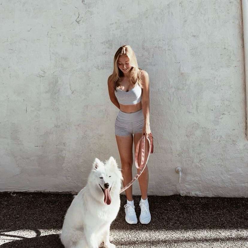 emewallace's profile picture