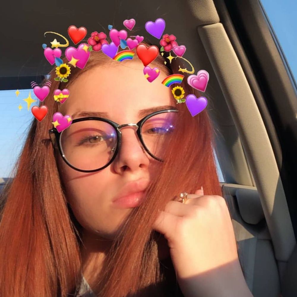 alexialmaoxd's  profile picture