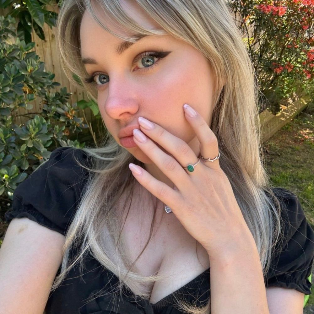 Jadewhatelsedoiput's  profile picture