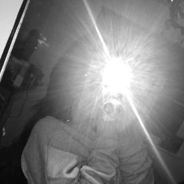 Sarahvf2w2's  profile picture