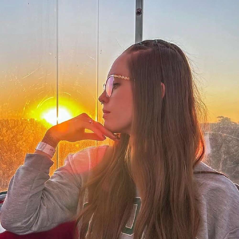 julia.mfl's profile picture