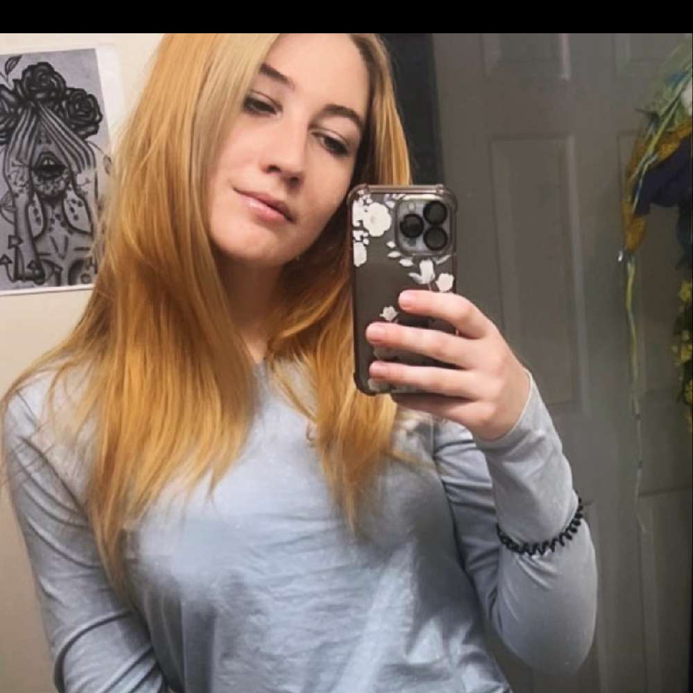 AshleyHeyes96's  profile picture