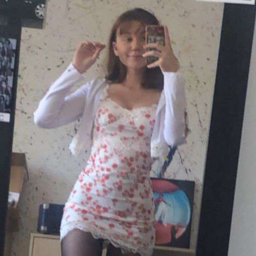 p1xelchick's  profile picture