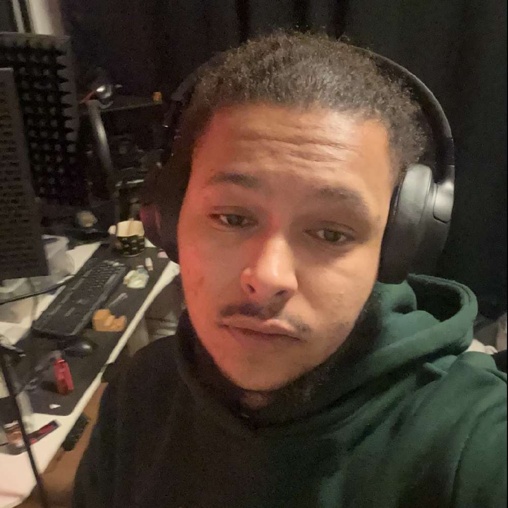 callmeboredd's  profile picture