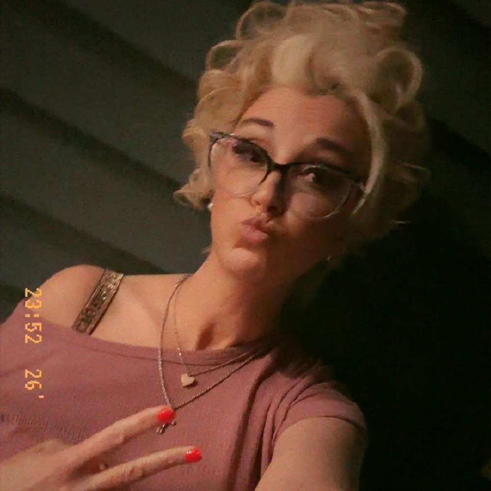 crissyangelz's  profile picture