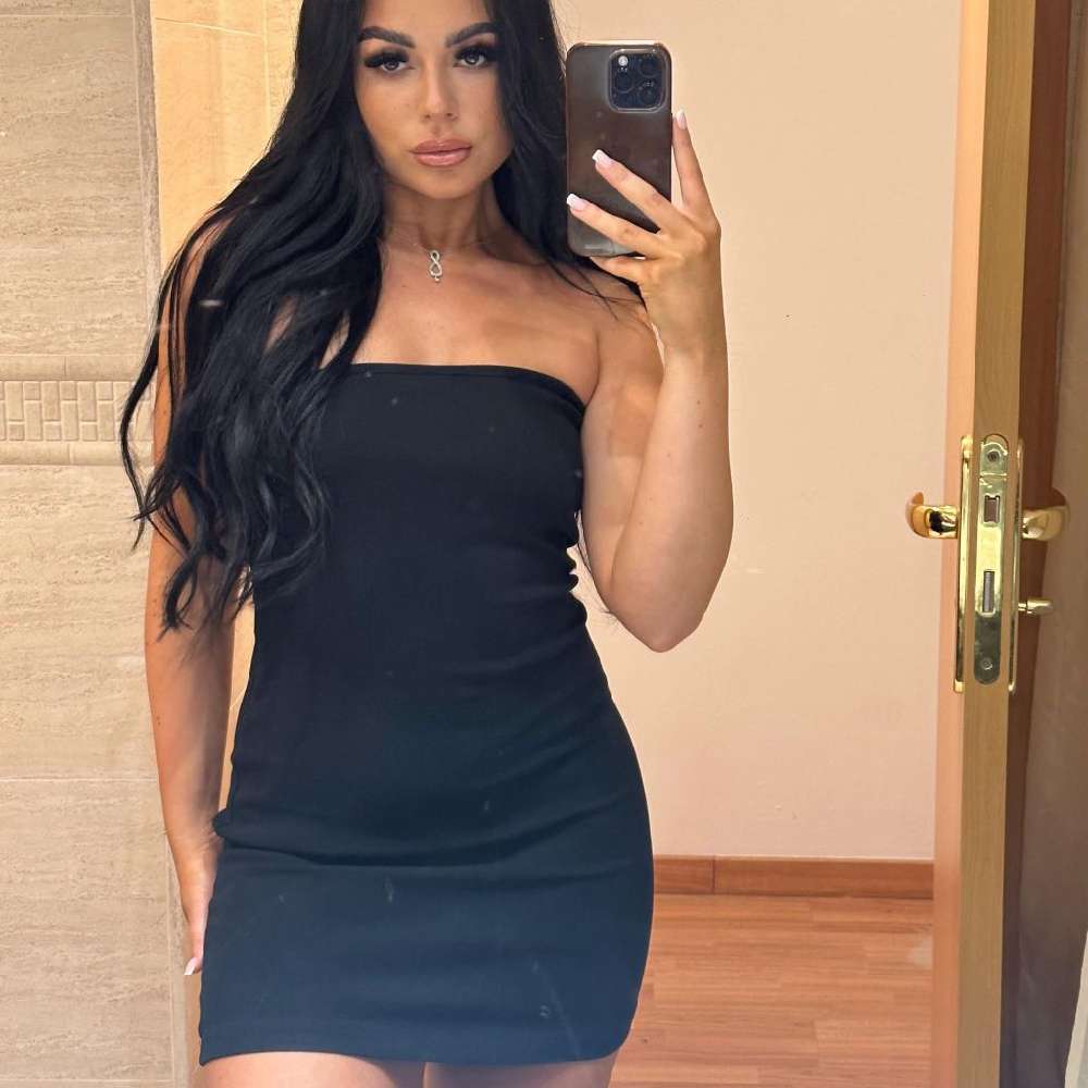 Lovehairyy's profile photo