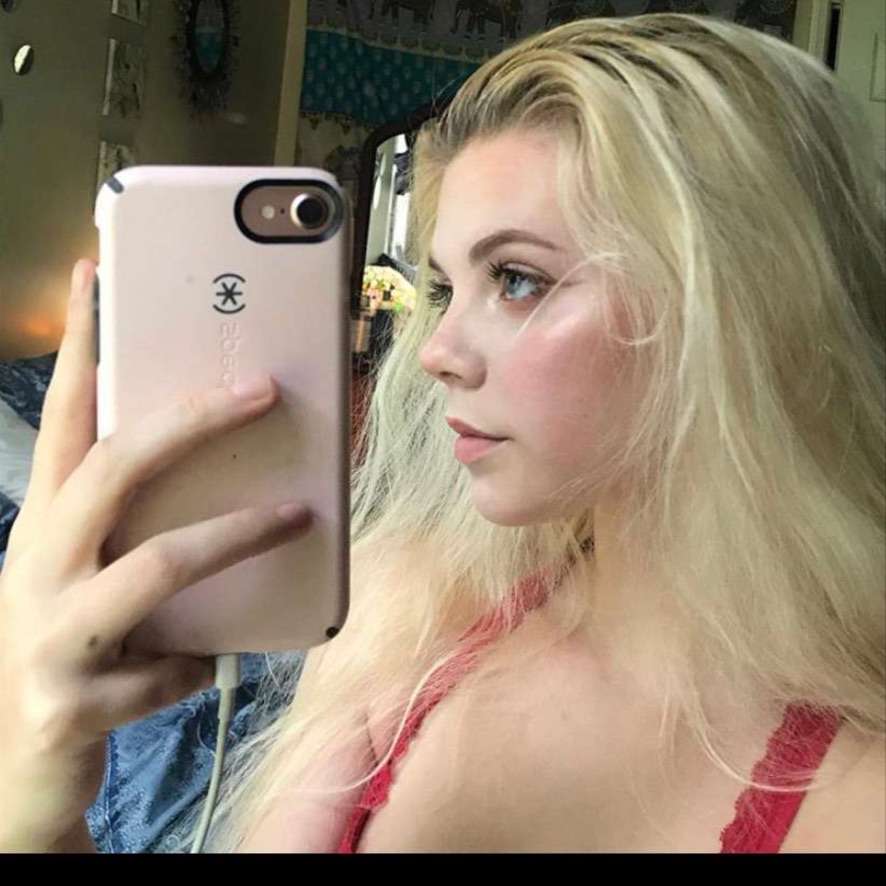 alexisswave's profile photo