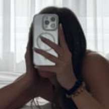 JasmineJ1702's profile photo