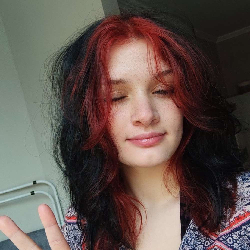 angnury's profile photo