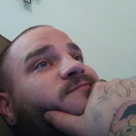 jejejerronbenton's  profile picture