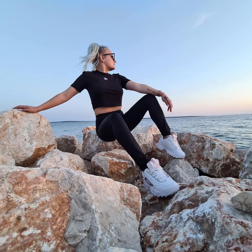 Simply_gabi98's  profile picture