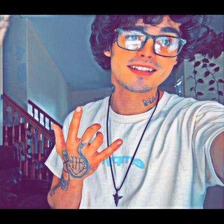 Smallpeenboy12's  profile picture