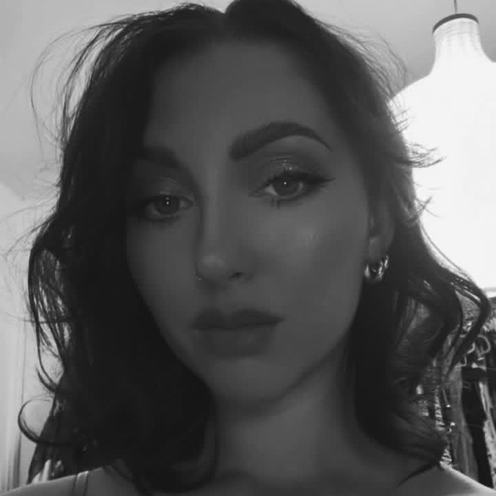 leilavcs's  profile picture