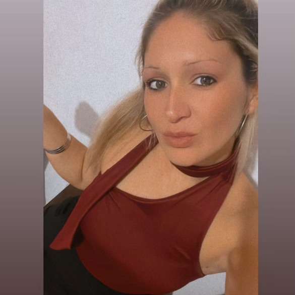 queen_victoria84's  profile picture