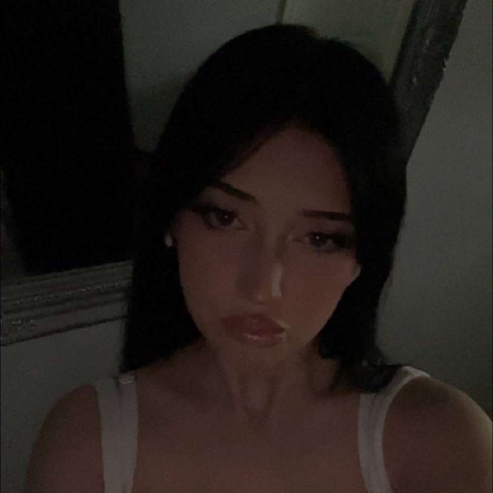 Bellarayy90's  profile picture
