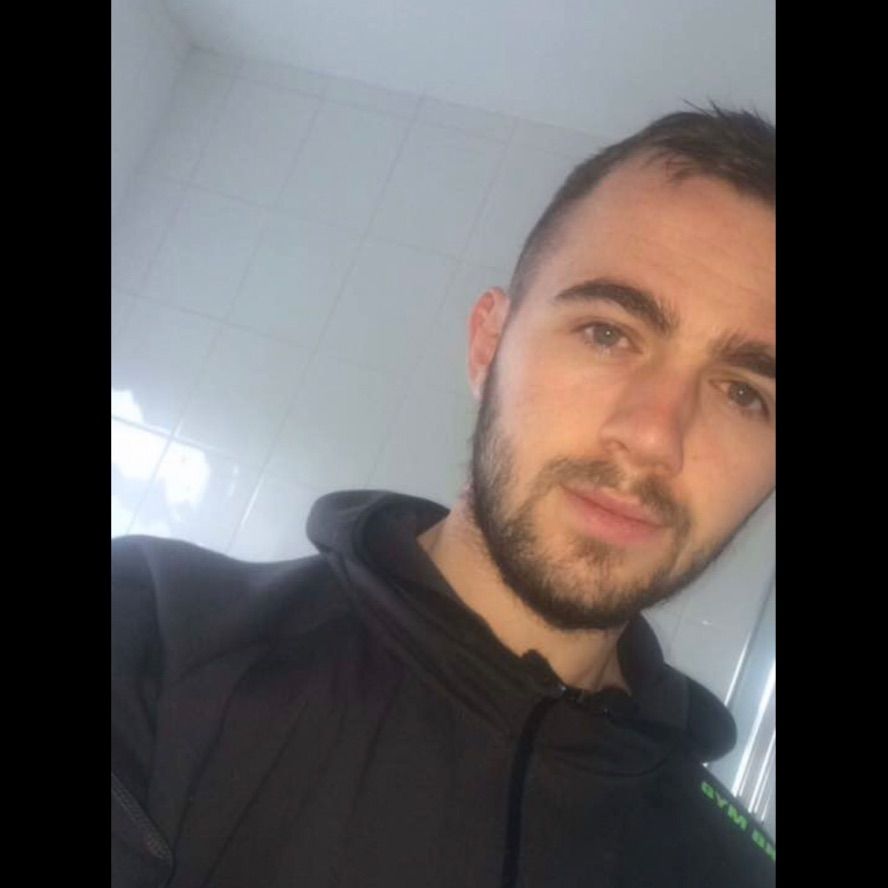 Lewwat's  profile picture