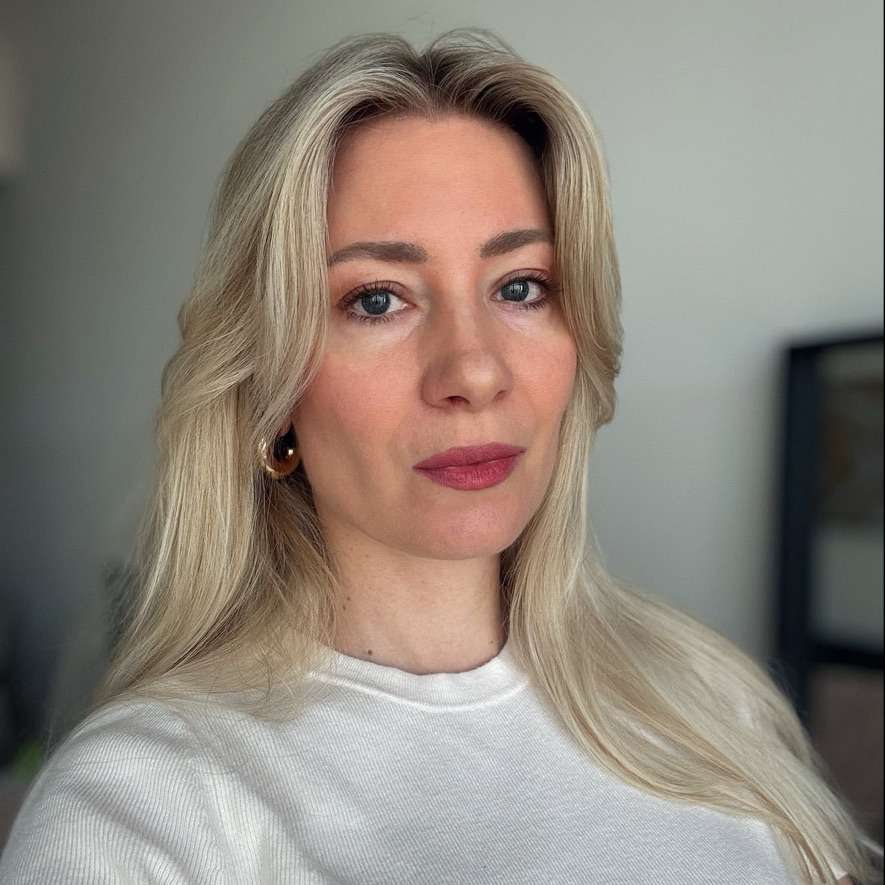angnury's profile picture