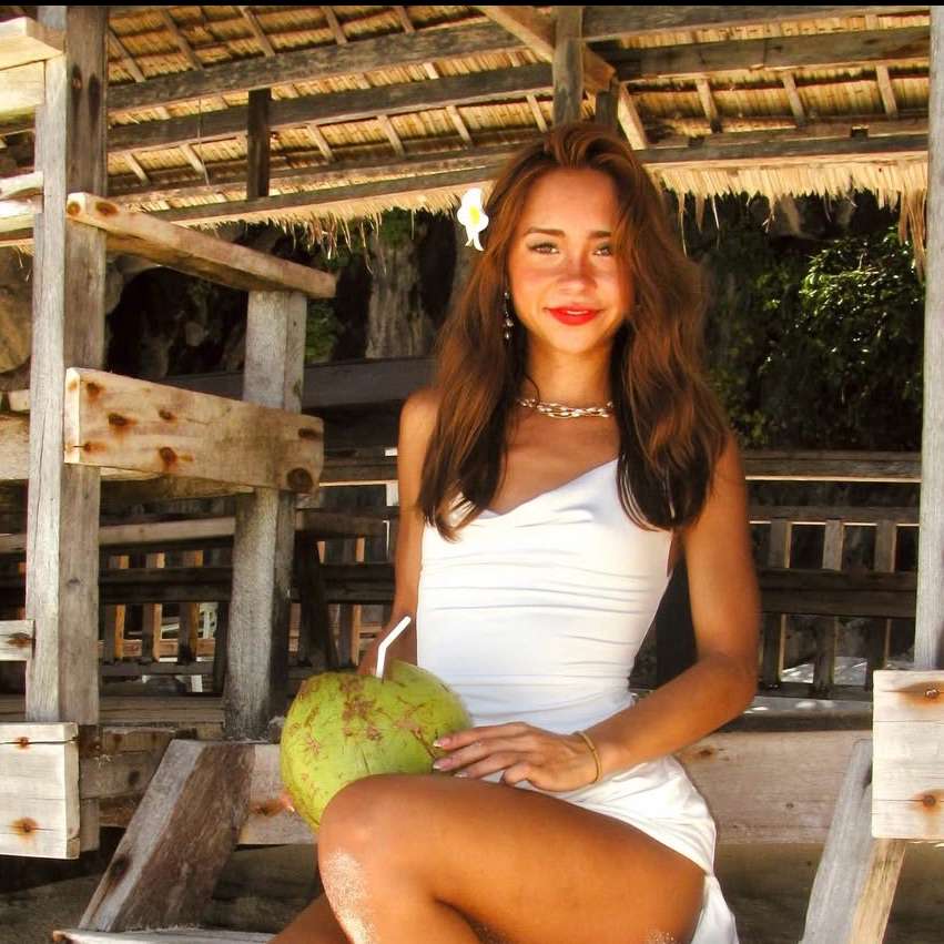 Julia.opal's  profile picture
