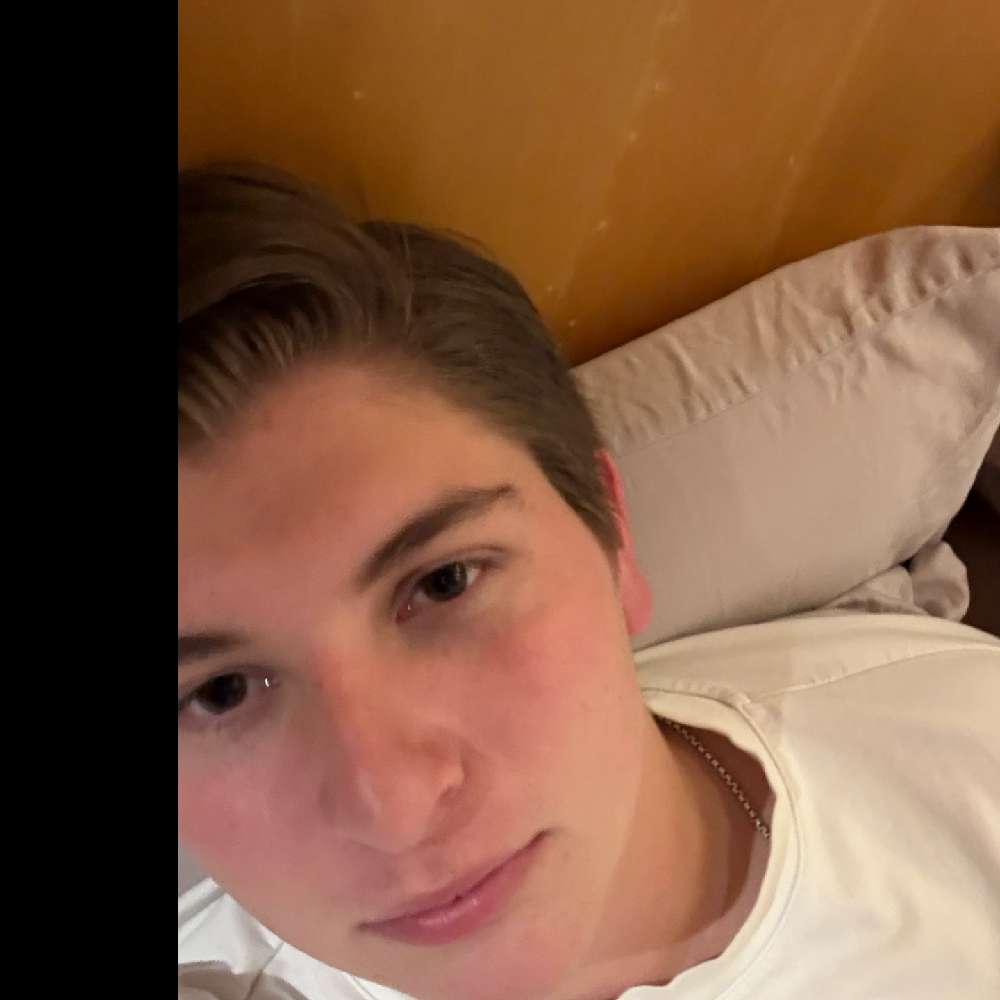 angelfish7238's  profile picture