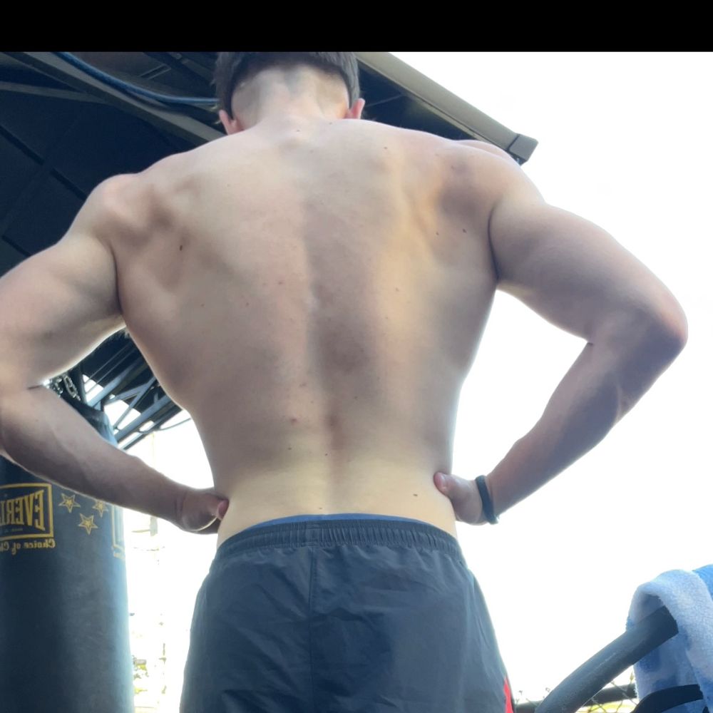 ty00199982's  profile picture