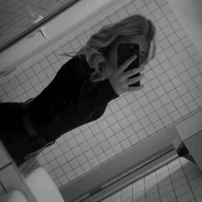 ssmallgirllillyyy's profile photo