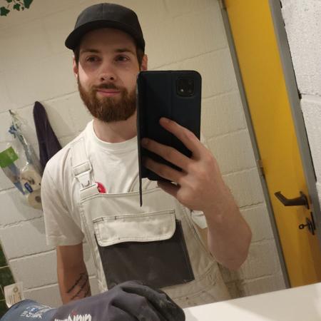 Erenjohn199's  profile picture