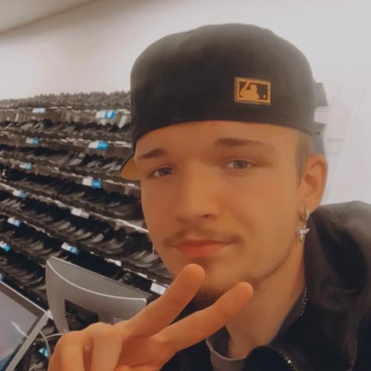 BigB0y_Jr's  profile picture