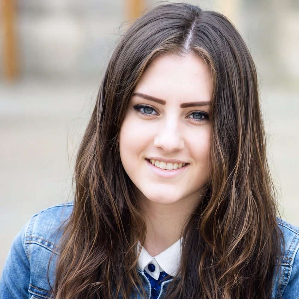 enimeg99's profile picture
