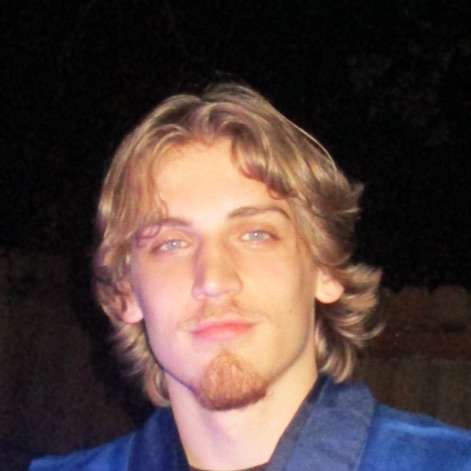 adopotado's  profile picture
