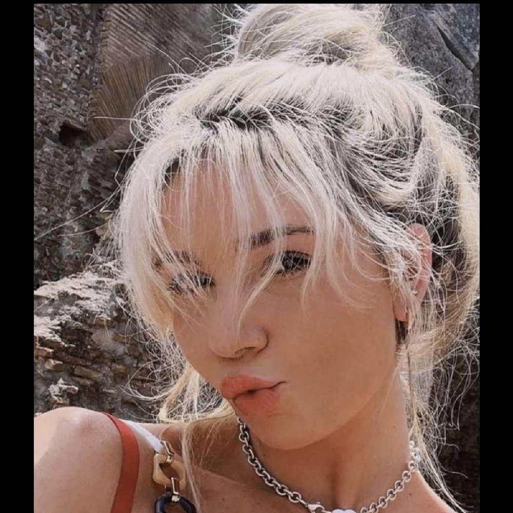Luv2CHung's  profile picture