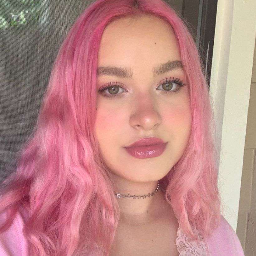 Rosariahvx's  profile picture