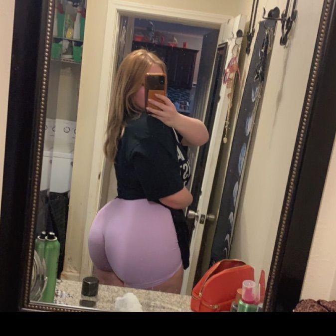 Briblonde18's  profile picture