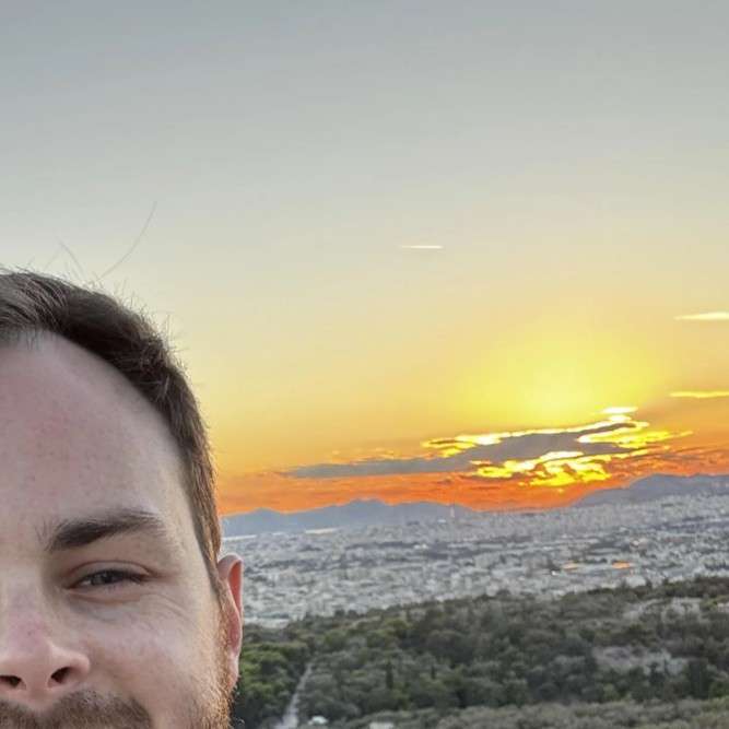 MarkFozintar's  profile picture