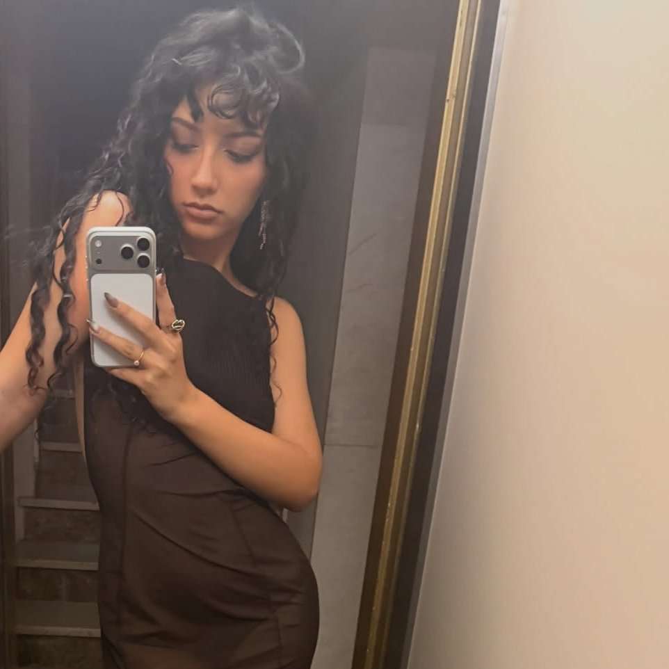 julyfav55's profile picture