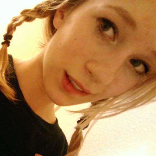 notyoursara04's  profile picture