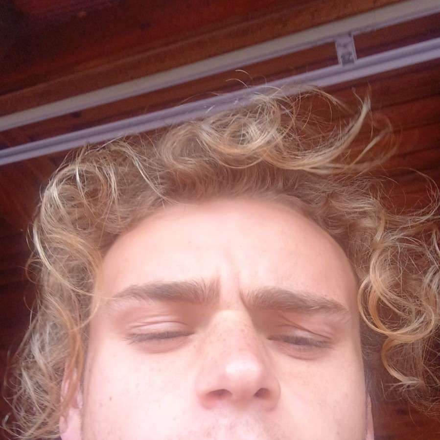 Devonhughe's profile photo