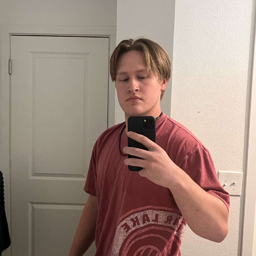 Alex_writte's profile picture
