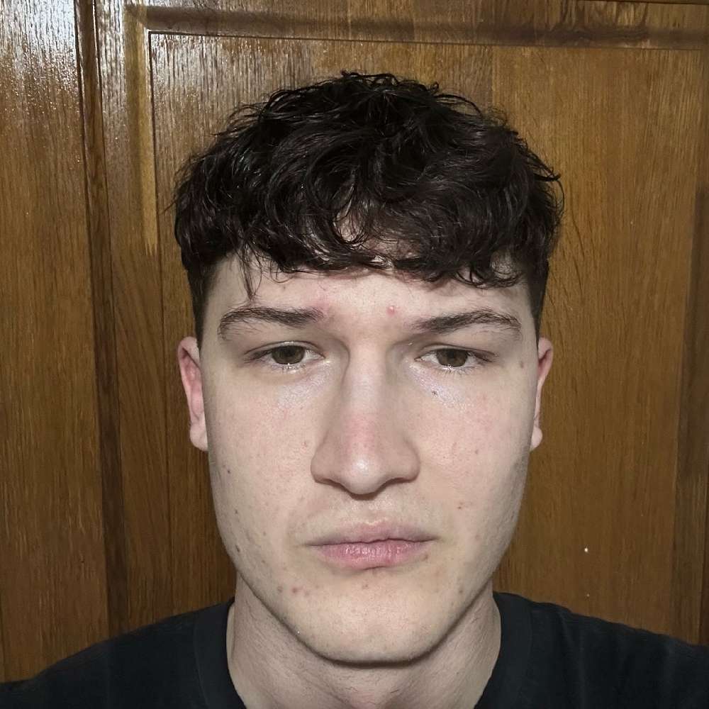 adisor1's profile picture