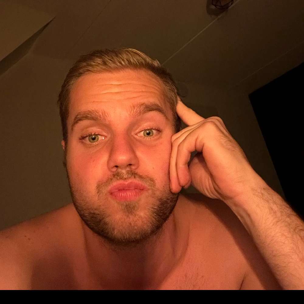 d_x24x's profile picture